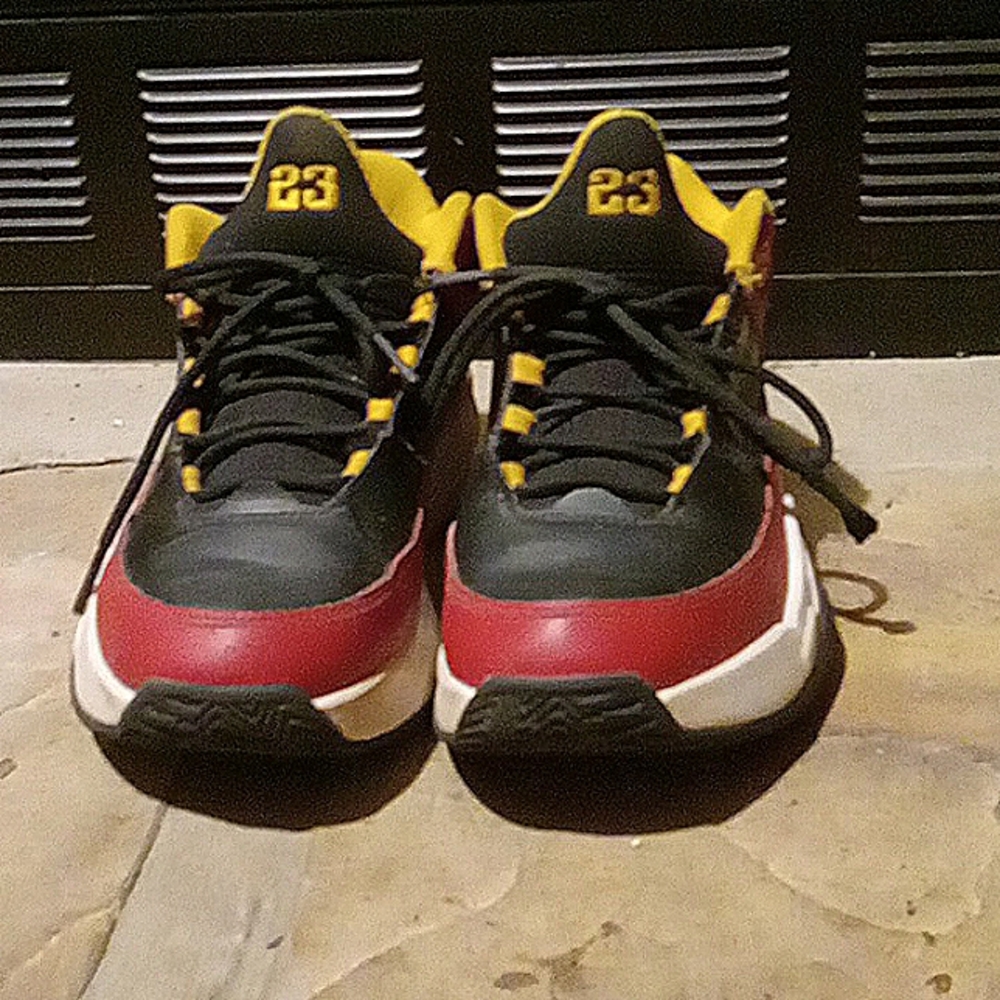 Size 5 kids shoe